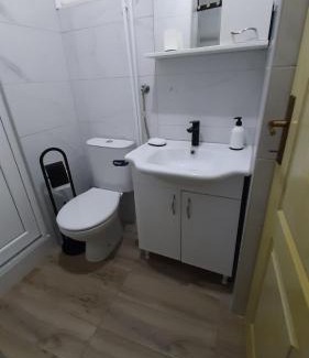 Trebesinj Apartment | Al Mare Vacation Home