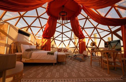 Dubai Cabin | Al Marmoom Oasis Luxury Experiential Desert Domes