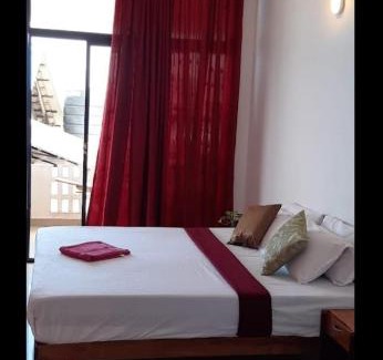 Kovalam Bed & Breakfast | Al Packbag premium beach hotel light house kovalam