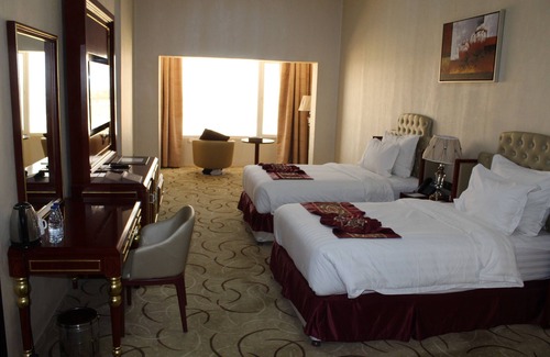 Buraimi Resort | Al Salam Grand Hotel & Resort