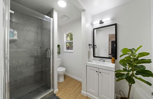 South Lake Tahoe Apartment | AL Unit 1 - Renovated Studio Minutes to Stateline & Heavenly!