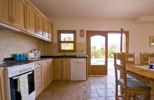 Cesme Villa | ALAÇATI’DA ÖZEL HAVUZLU KİRALIK LÜKS TATİL VİLLASI