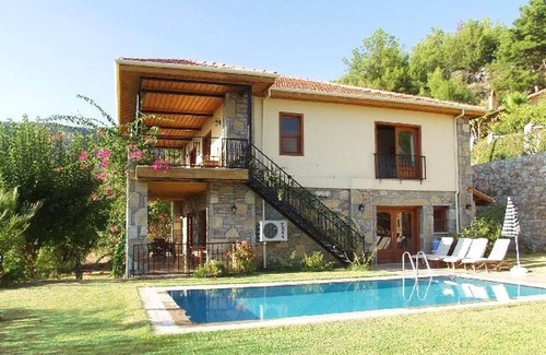 Cesme Villa | ALAÇATI’DA ÖZEL HAVUZLU KİRALIK LÜKS TATİL VİLLASI