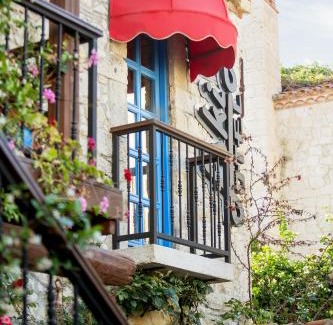 Tokoglu House | Alacati Eski Ev Hotel