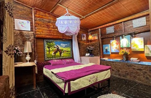 Dong Van Bed & Breakfast | Aladdin Farmstay Đồng Văn
