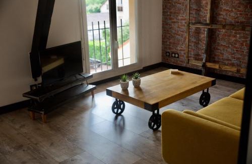 Paray-le-Monial Apartment | Alaimo et Les2Roses