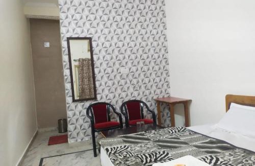Pauri Hotel | Alakananda inn
