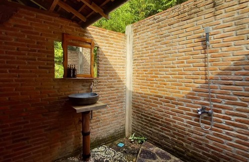 Karimunjava Resort | Alam Kita