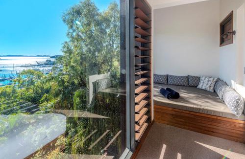 Hamilton Island House | Alang Alang on Hamilton Island by HIHA