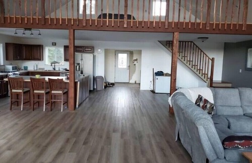 Cohoe House | Alaska Homestead Retreat on Kasilof River 3BR/2BA
