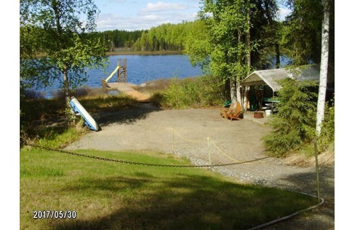 Willow House | ALASKA's Winter Park Cabins