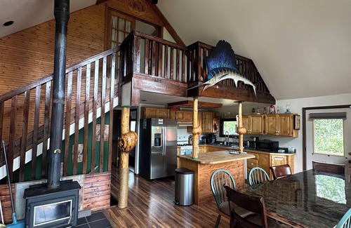 Knik River Ski Chalet | Alaskan Frontier Getaway with Breathtaking Views - 7 bedrooms 3 bathrooms