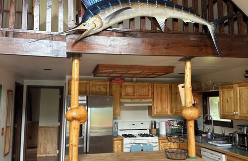 Knik River Ski Chalet | Alaskan Frontier Getaway with Breathtaking Views - 7 bedrooms 3 bathrooms