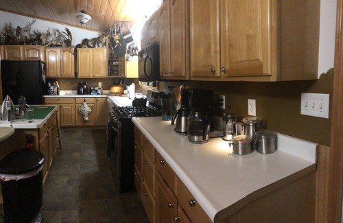 Bear Creek House | Alaskan sportsman’s Home