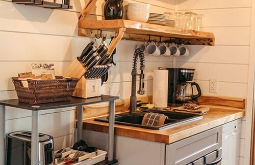 Homer Cabin | Alaskan Suites