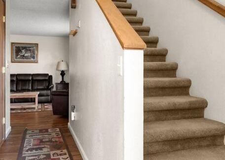 Sand Lake Apartment | Alaskan WolfDen Close to airport centrally located