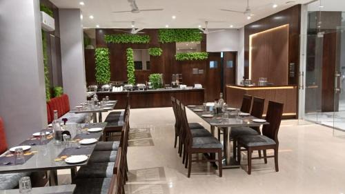 Shirdi Hotel | Alaukik Hotel