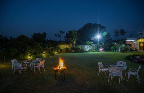 Ramnagar Villa | Alaya Stays Farm Naturelle Serene 3-BHK Farmhouse With Garden, Orchards & Terrace Near Jim Corbett