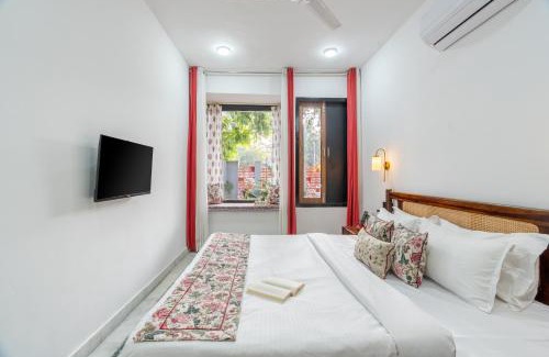 Malviya Nagar Villa | Alaya Stays Ramalaya 4 BHK Villa With Garden
