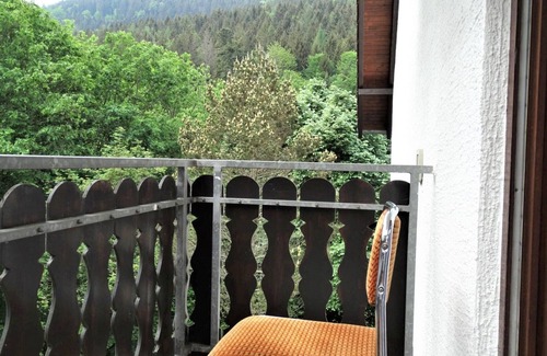 Bad Herrenalb Apartment | Alb Rosa, 32qm, Balkon, 1 Wohn-/Schlafzimmer, max. 2 Personen