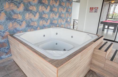 Cumbaya Apartment | Alba Comfort Suite