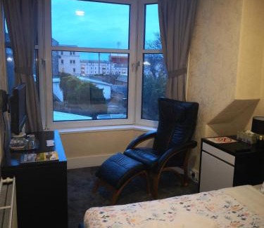 Central Aberdeen House | Alba Guest House