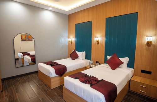 Sanwer Hotel | Alba Inn,Ujjain Road