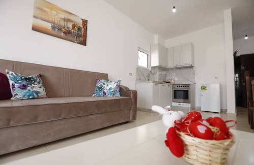 Qafe e Gjashtes Apartment | Albania Dream Holidays Accommodation