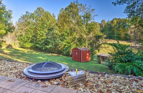 Albany House | Albany Home Less Than 1 Mi to Dale Hollow Lake!
