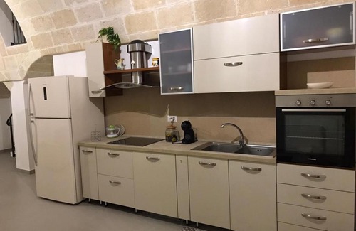 Mottola House | Albarosa