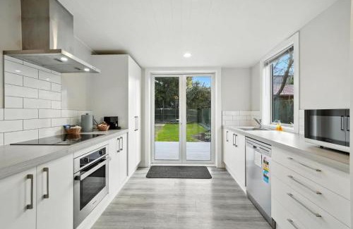 Sydenham House | Albemarle Villa