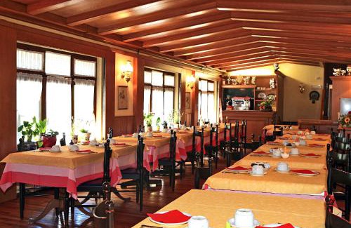 Pallusieux Hotel | Albergo Le Marmotte