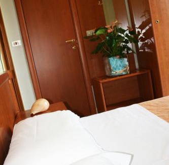 Cattolica Hotel | Albergo Ristorante Protti