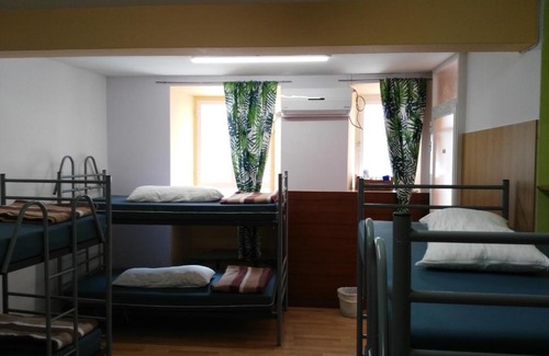Santiago de Compostela Hostel | albergue el viejo quijote