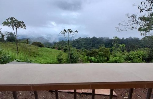 Pacuare Reserve House | Albergue Las Colinas