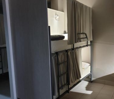 Santiago de Compostela Hostel | Albergue Porta Real NO BIKE STORAGE