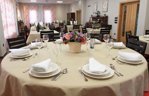 Tineo Hotel | Albergue Restaurante Casa Herminia