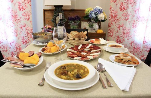 Tineo Hotel | Albergue Restaurante Casa Herminia