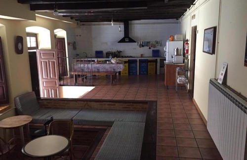 Astorga Hostel | Albergue San Javier - Solo para peregrinos
