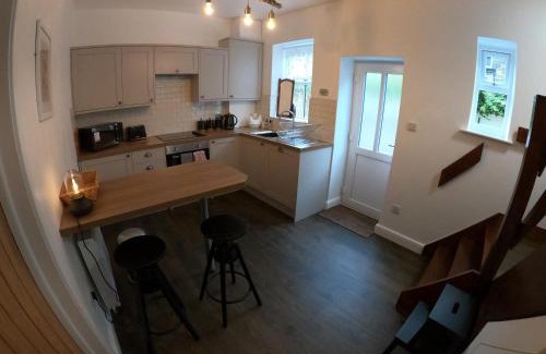 Skipton House | Albert Cottage
