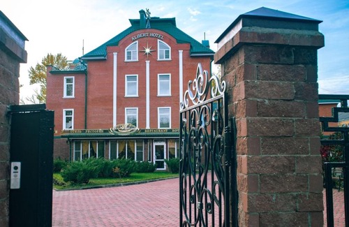 Oryol Hotel | Albert Hotel