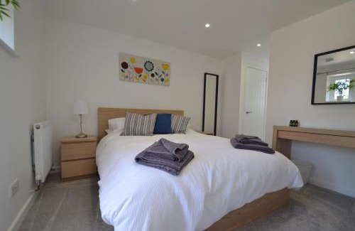 Whippingham House | Alberts Dairy Cottage
