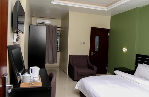 Ilesa Hotel | Albertville Luxury Rooms