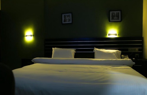 Ilesa Hotel | Albertville Luxury Rooms