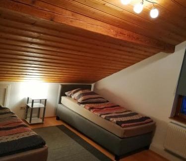 Kadelburg Apartment | Albi Apartment