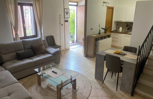 San Nicola Apartment | Albore Guest House - Casa Vacanza Indipendente, in Centro Sassari. Wi-fii