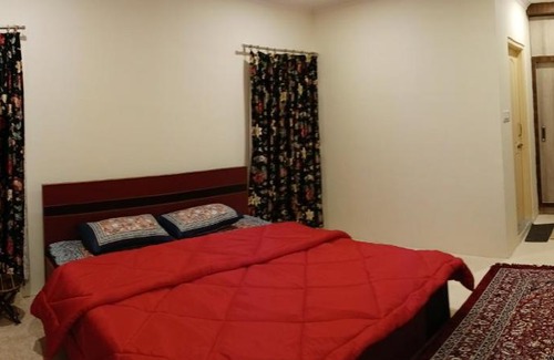 Nishat-Shalimar House | Alborz
