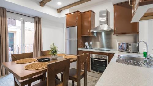Toledo City Center Apartment | Alcana Suites by Toledo AP