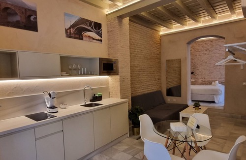 Seville Apartment | Alcantara Triana Apartamento