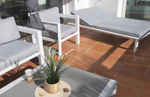 Casares Apartment | Alcazaba Lagoon Estepona Golf